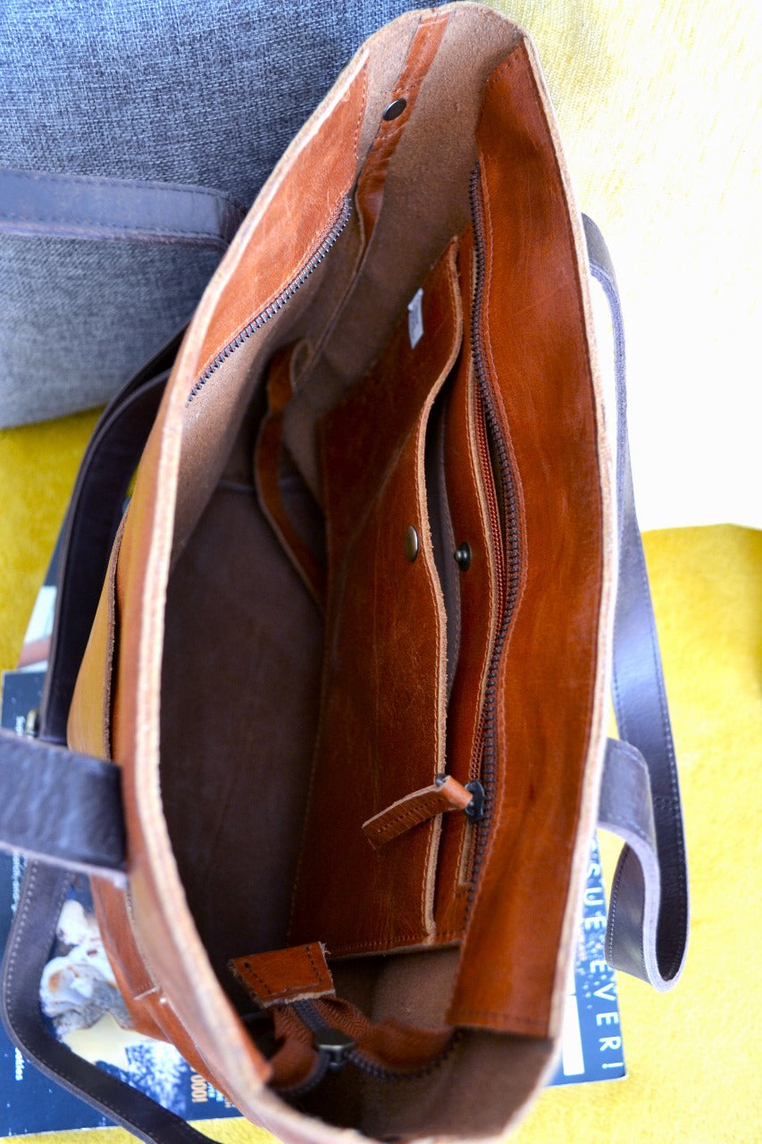 Legacy Tote Bag: Timeless Carryall