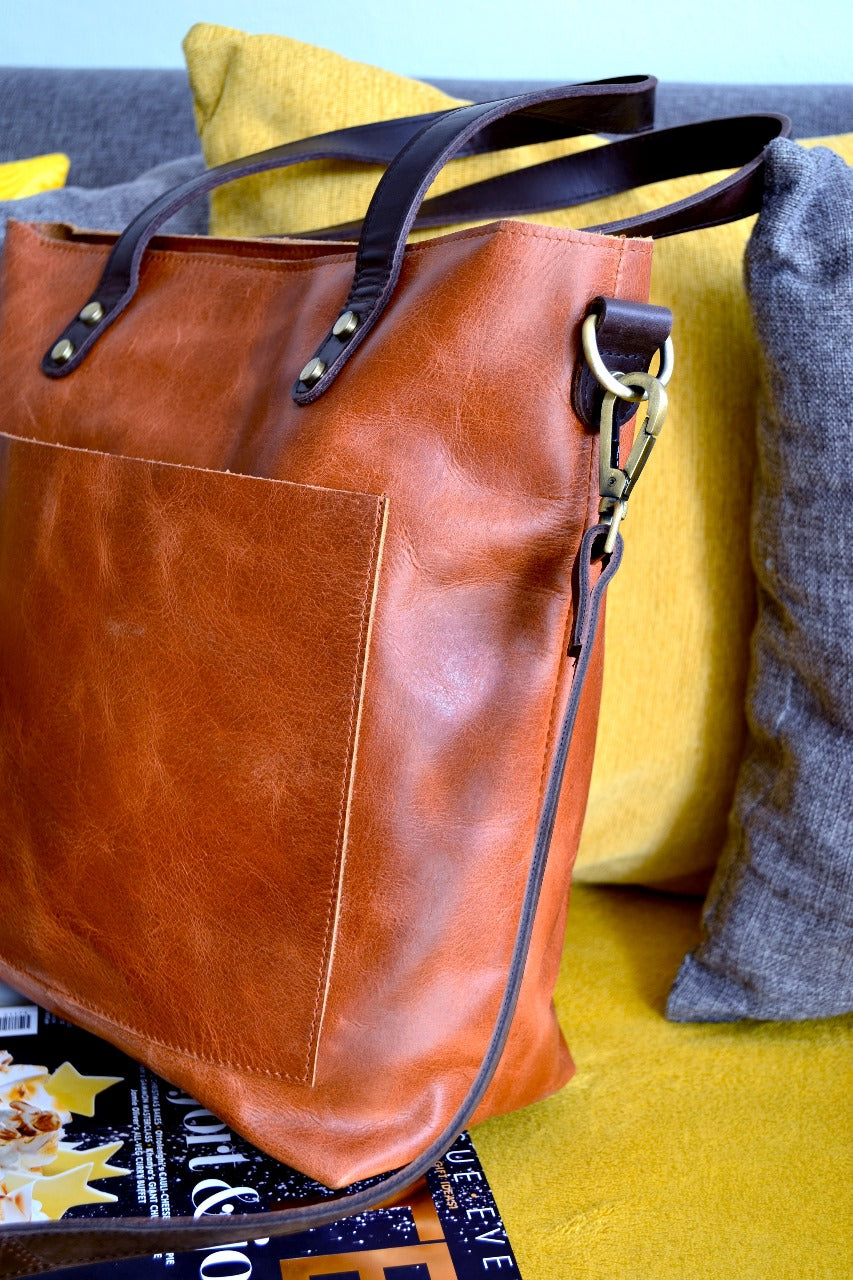 Legacy Tote Bag: Timeless Carryall