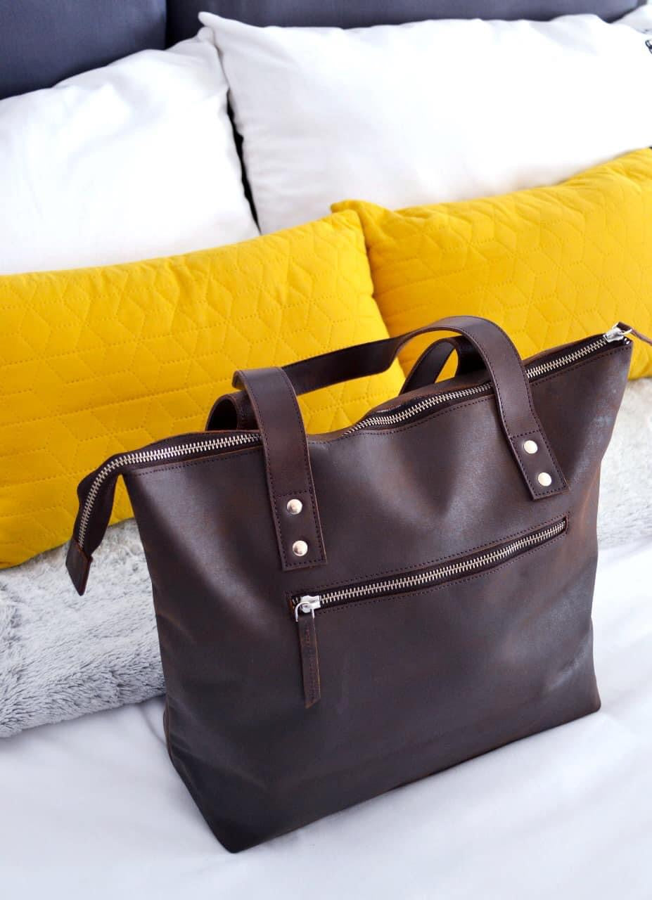 Everline Tote Bag: Enduring Elegance