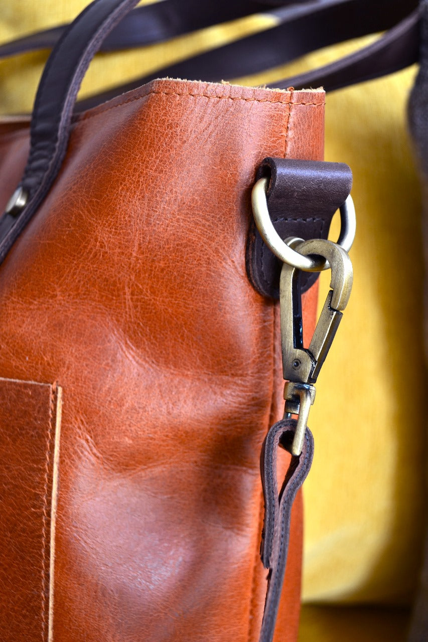 Legacy Tote Bag: Timeless Carryall